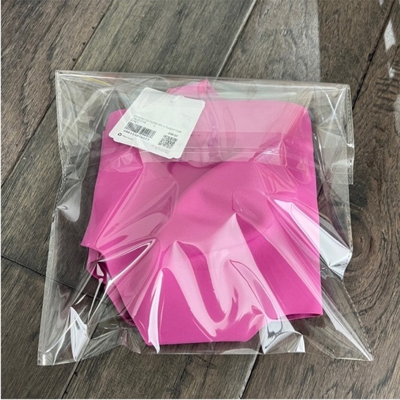 Lululemon NWT Go Further Bra with Support Code Technology Pow Pink Tone - Picture 10 of 10